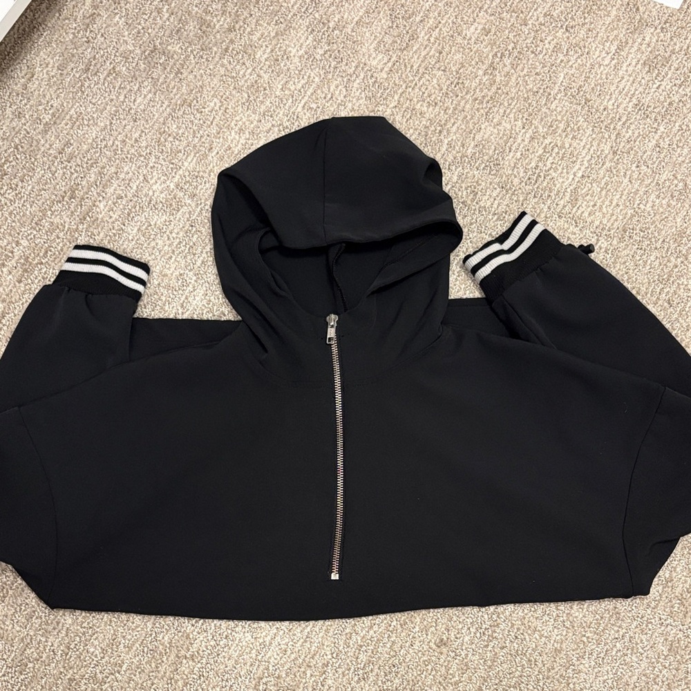 Black pullover jacket - Picture 4 of 4